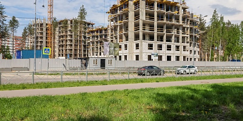 Общий вид на строительную площадку, возведение 2, 3 и 4 корпусов - 1 очередь