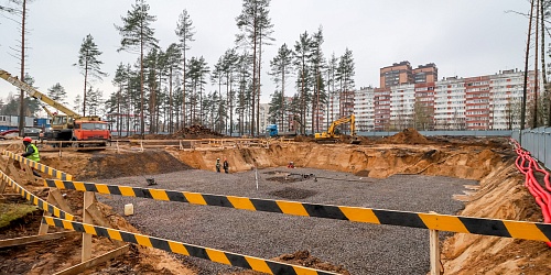 Устройство щебеночного основания под фундаментную плиту корпуса 3