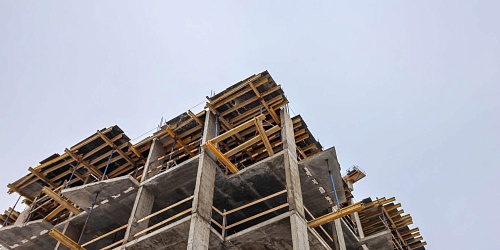Выполнение работ по устройству монолитного перекрытия 5 этажа, 8 корпуса – 2 очередь