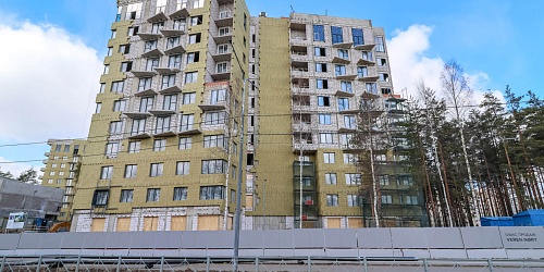 Выполнение работ по устройству навесного вентилируемого фасада, монтаж внутренних инженерных сетей и систем. Корпус 4 – 1 очередь