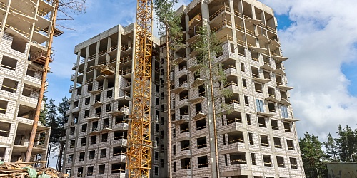Выполнение работ по устройству каменной кладки 8-го этажа, 4 корпуса – 1 очередь